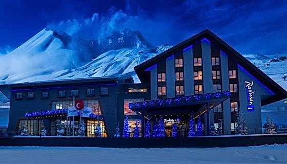 RADISSON BLU HOTEL MOUNT